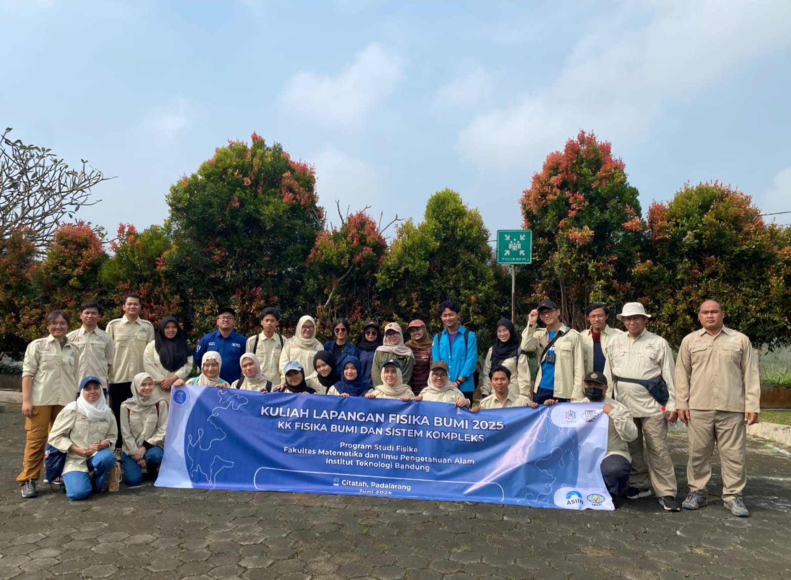 Kuliah Lapangan Metode Fisika Bumi, 21-24 Juni 2025